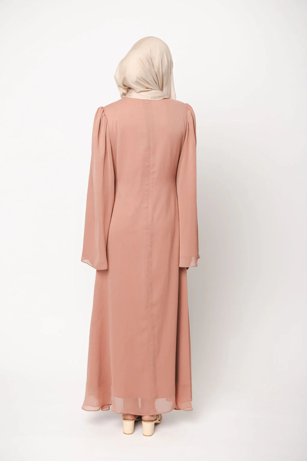 Alaina (Rose) - Image 6