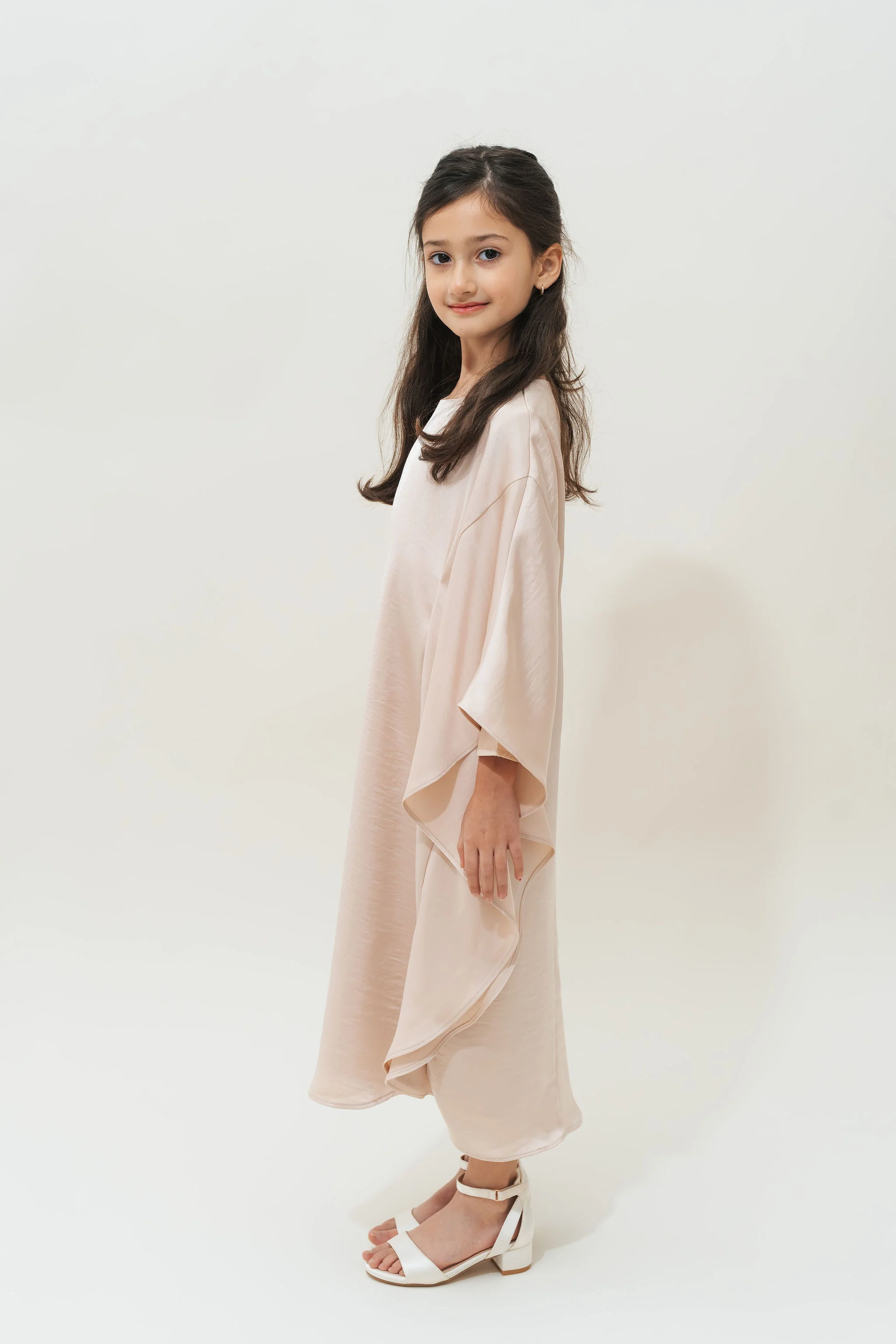 Mini Sahar Butterfly Kaftan (Petal) - Image 3