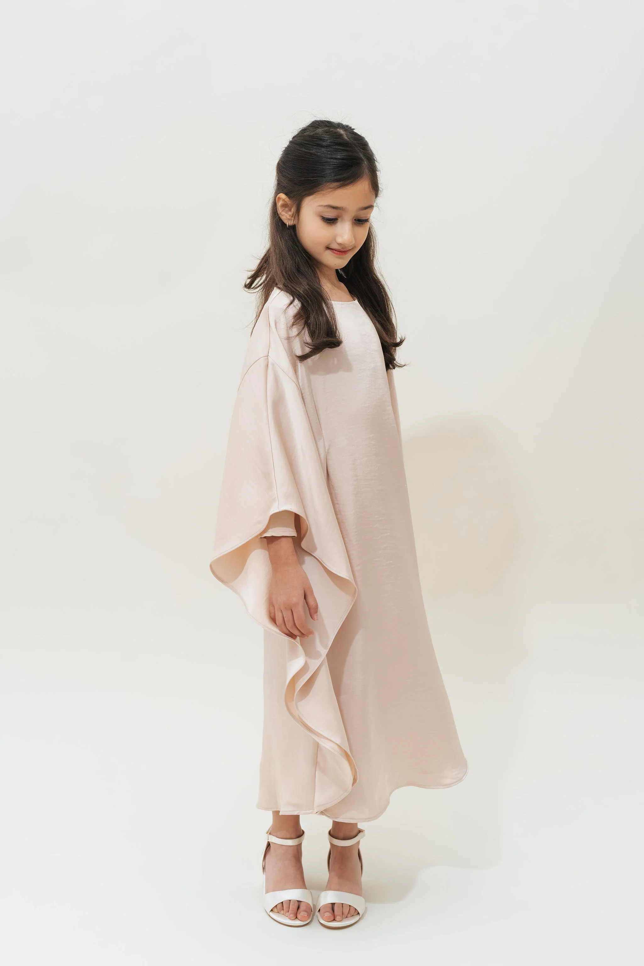 Mini Sahar Butterfly Kaftan (Petal) - Image 6