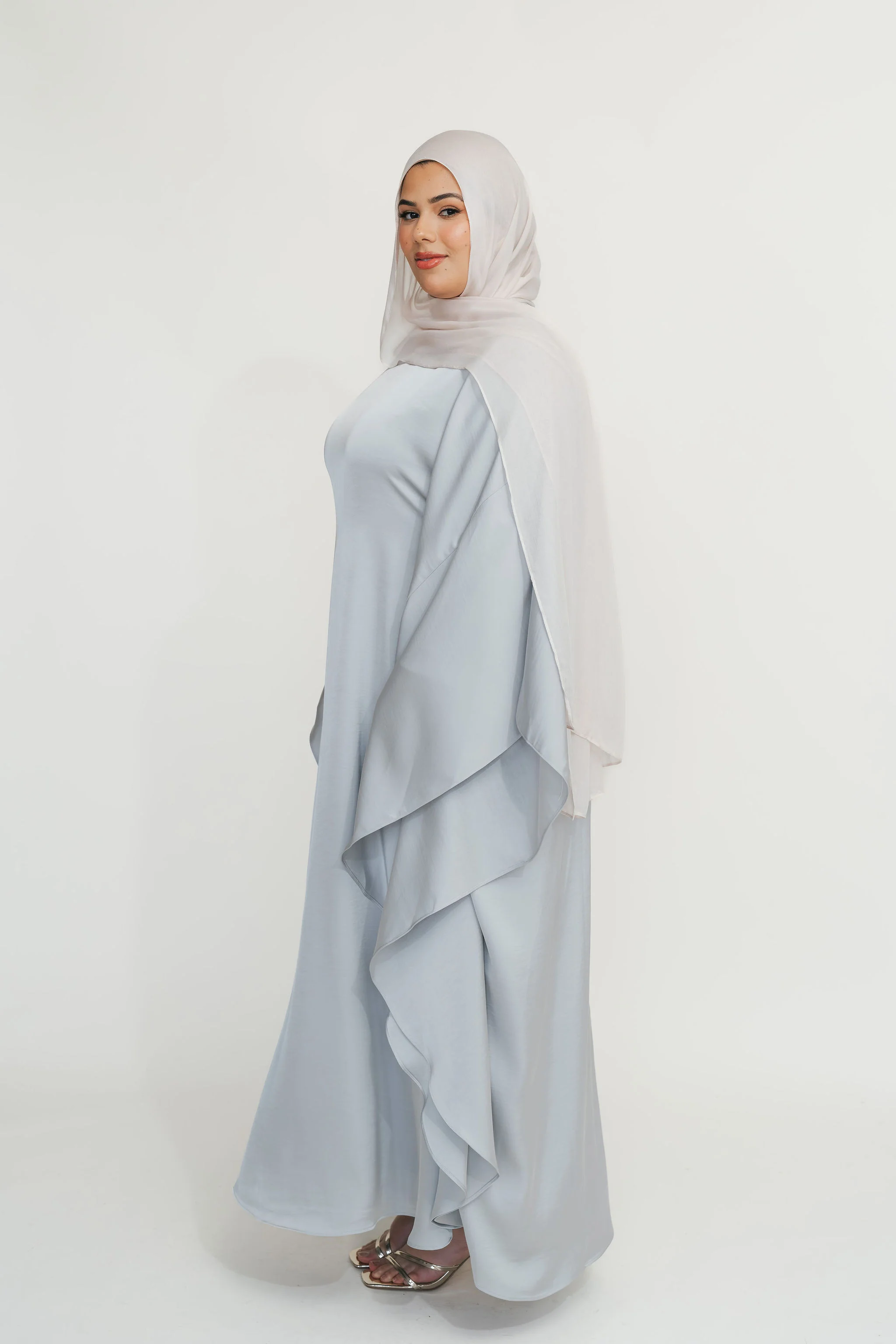 Sahar Butterfly Kaftan (Moonstone Blue) - Image 10