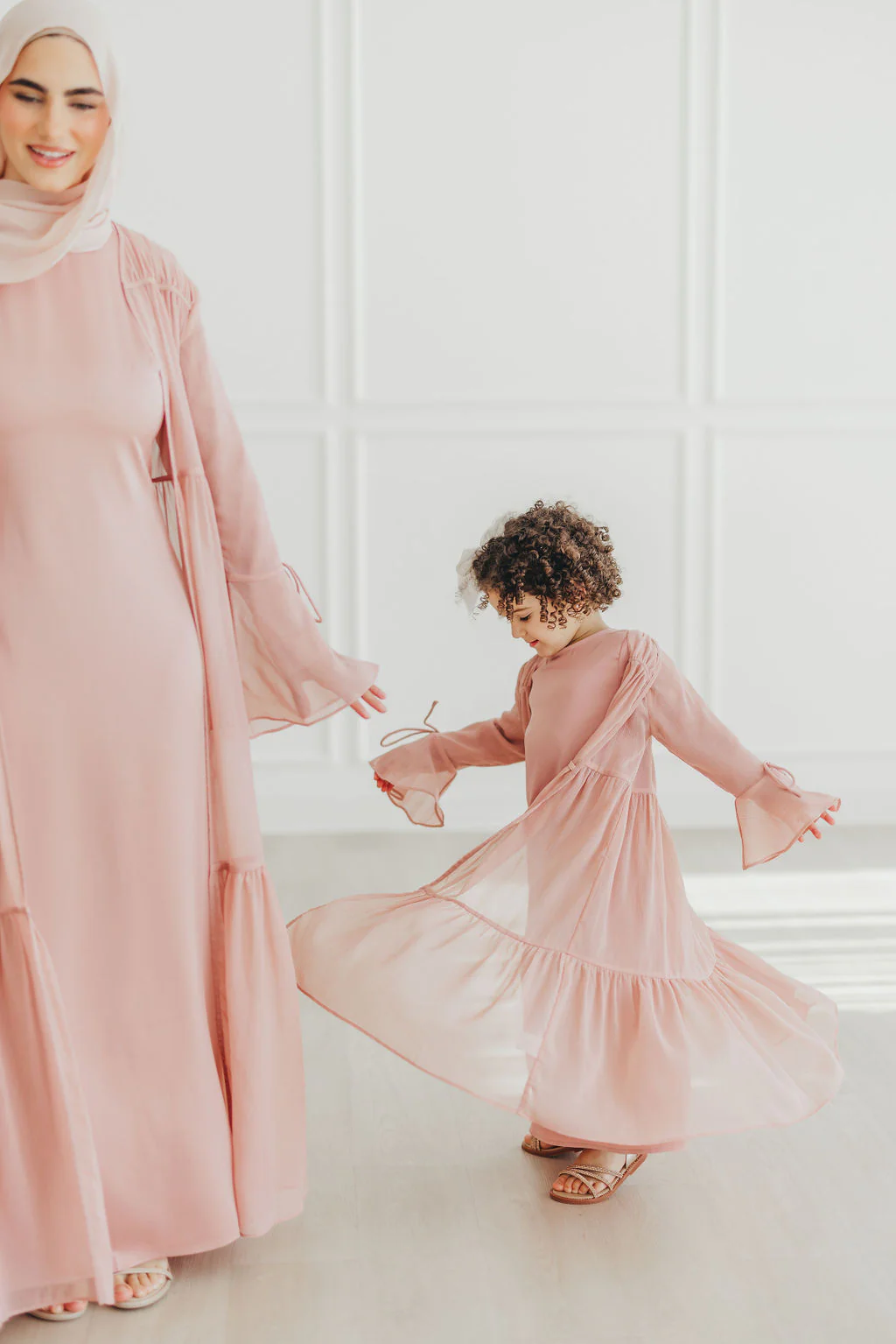 Sofia Girls Abaya Set (Desert Rose) - Image 5